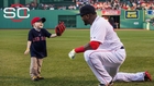Ortiz meets sick fan to whom he dedicated homer