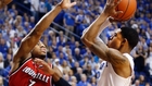 Tyler Ulis scores 21 as Kentucky holds off rival Louisville