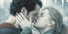 Man Of Steel | Henry Cavill And Amy Adams Hot Kiss