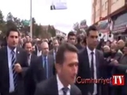 Eski AKP'li başkan Bekir Bozdağ'ı yuhalattı